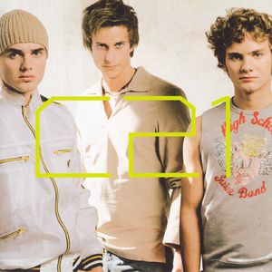 大乳女被狂揉gif图片
